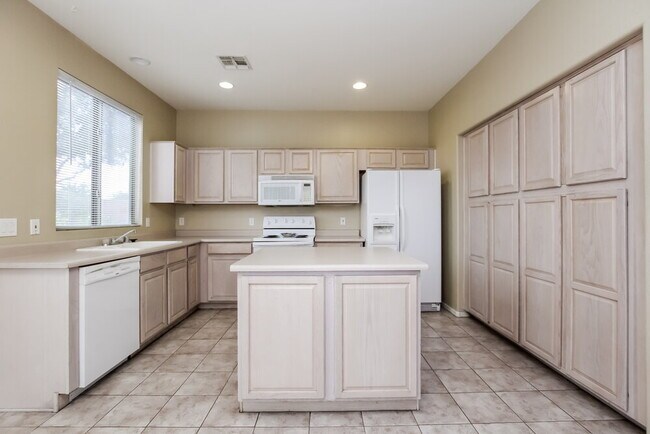 Building Photo - 20734 N 94th Ln