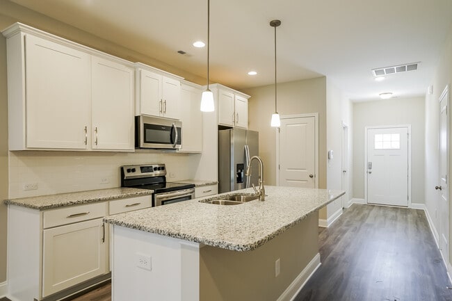 Building Photo - 2857 Summer Townes Way, Leland, NC