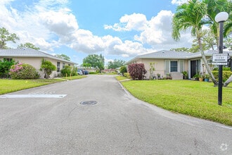 Building Photo - 175 Cape Cod Cir