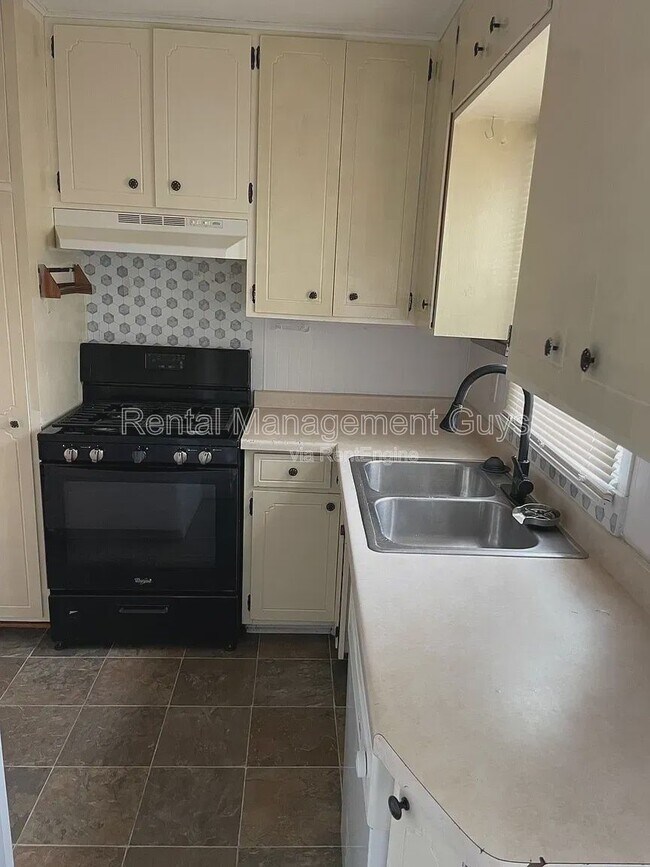 Foto del edificio - 1219 Oxford St