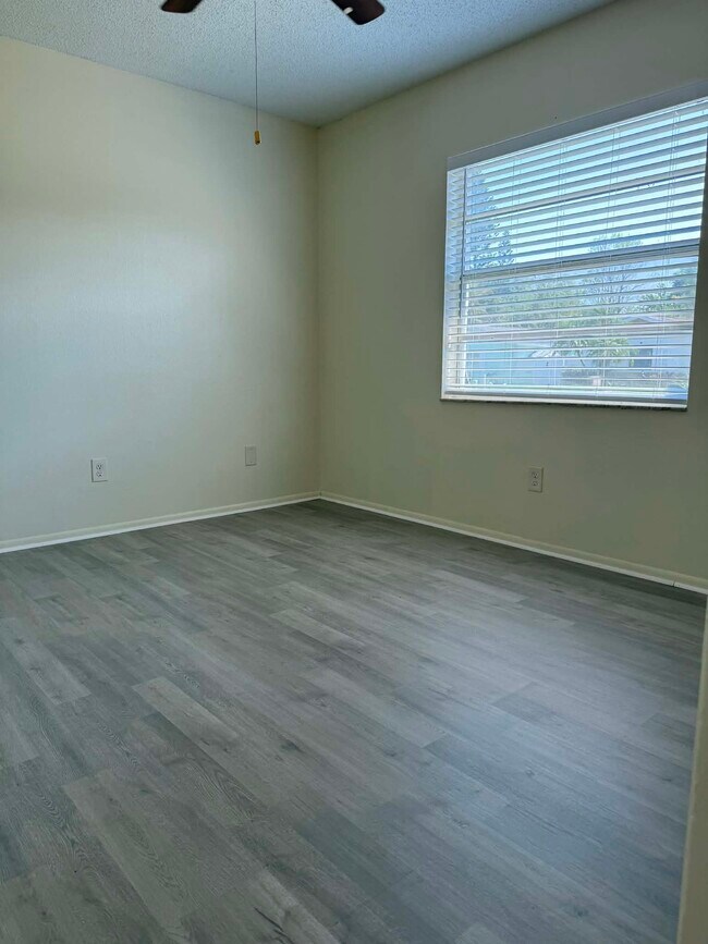 Foto del edificio - 600 6th Ave SE