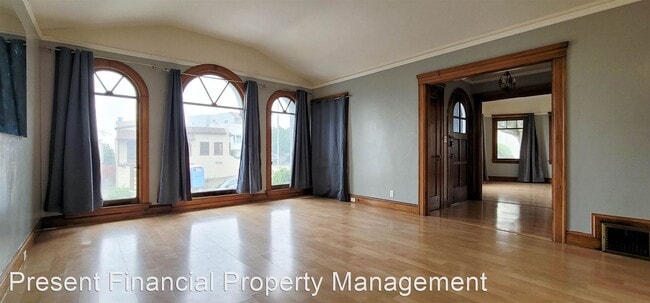 Building Photo - 3 br, 2 bath House - 2368 16th Ave