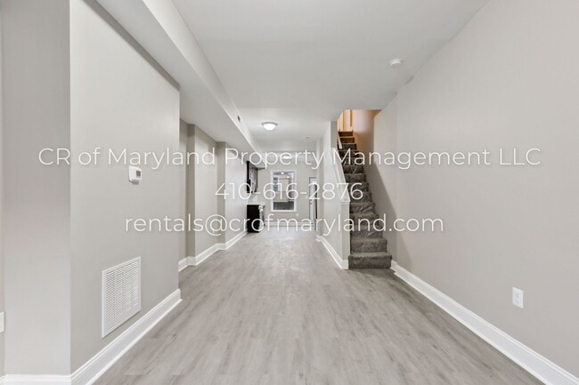 Building Photo - WAITLIST APPLICATIONS ONLY