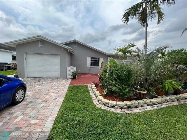Foto del edificio - 9639 Kenilworth Ct