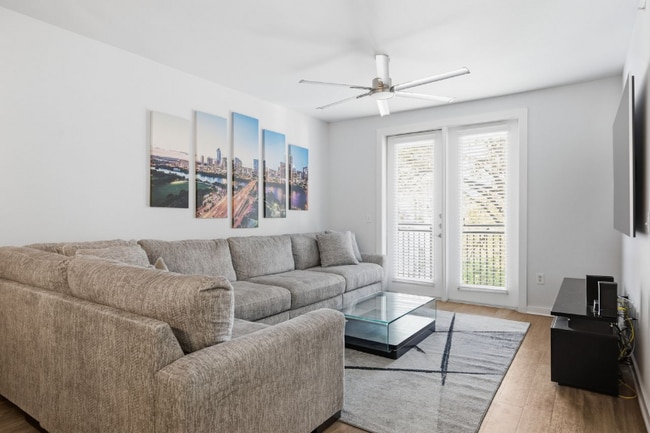 Building Photo - 1900 Barton Springs Rd