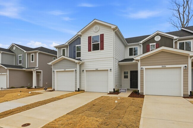 Foto del edificio - 10608 Brookside Reserve Rd