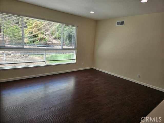 Building Photo - 1719 Canyon Dr