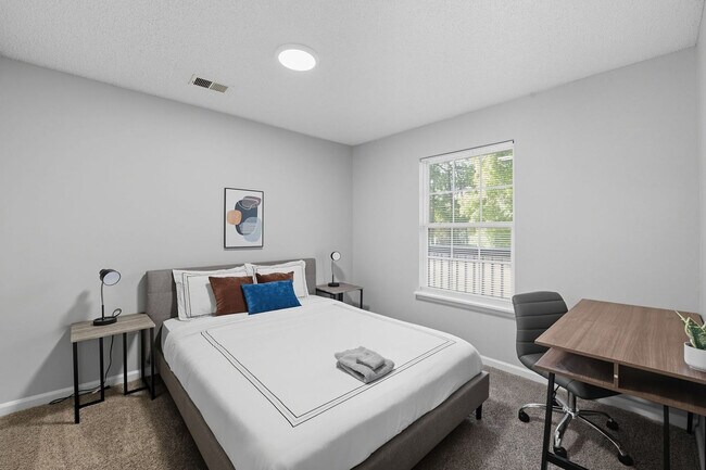Foto del edificio - 254 Kings Creek Dr