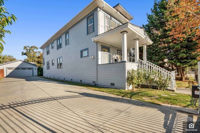 Foto del edificio - 114 N 17th St