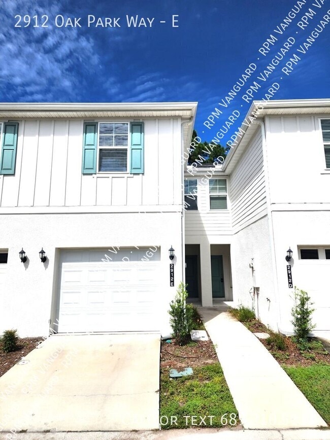 Building Photo - 2912 Oak Park Way