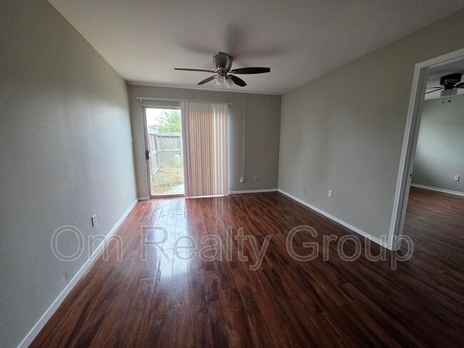Foto del edificio - 12722 Shannon Hills Dr