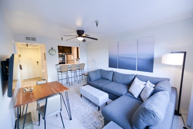 Foto del edificio - Fully Furnished 1 bedroom Oceanview unit!! Call Steve Conrad- 949-542-8347