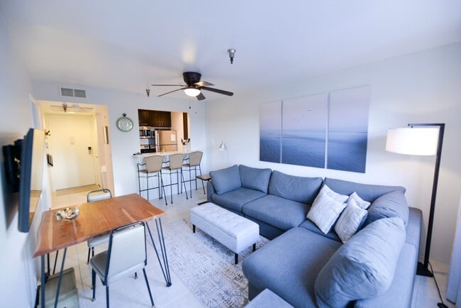 Foto del edificio - Fully Furnished 1 bedroom Oceanview unit!!