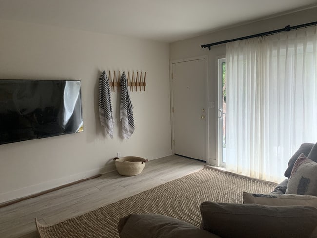 Building Photo - 22357 Pacific Coast Hwy