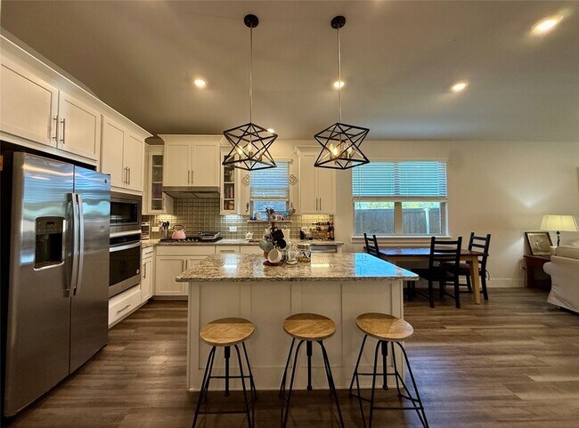 Foto del edificio - 4105 Caprock Canyon Rd