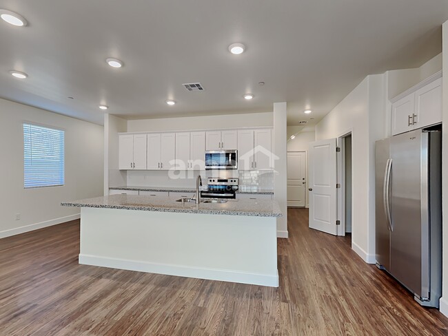 Building Photo - 294 Palazza Reserve Pl