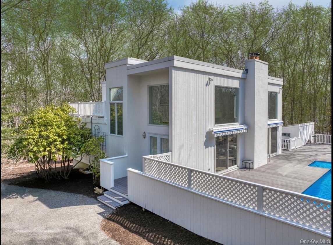 Foto principal - 17 Lyme Ln