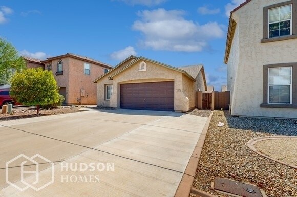 Building Photo - NOW AVAILABLE! - 4897 E Meadow Creek Way, ...