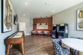 Building Photo - 5670 Ogeechee Rd