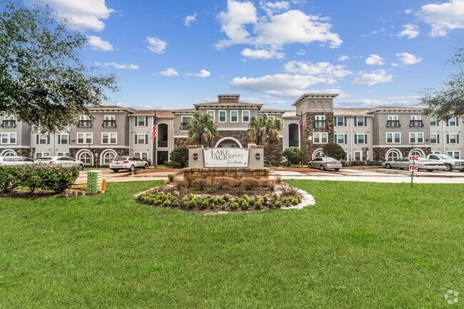 Building Photo - Lake Jackson Landings