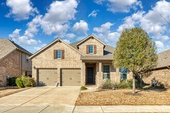 Building Photo - 15713 Canyon Ridge