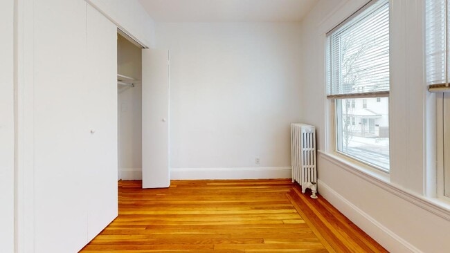 Building Photo - 58 Wilbur St