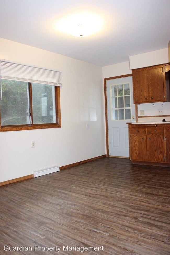 Foto del edificio - 506-508 Shadyside Cir