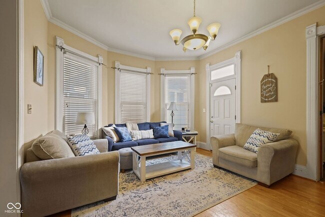 Foto del edificio - 820 N California St