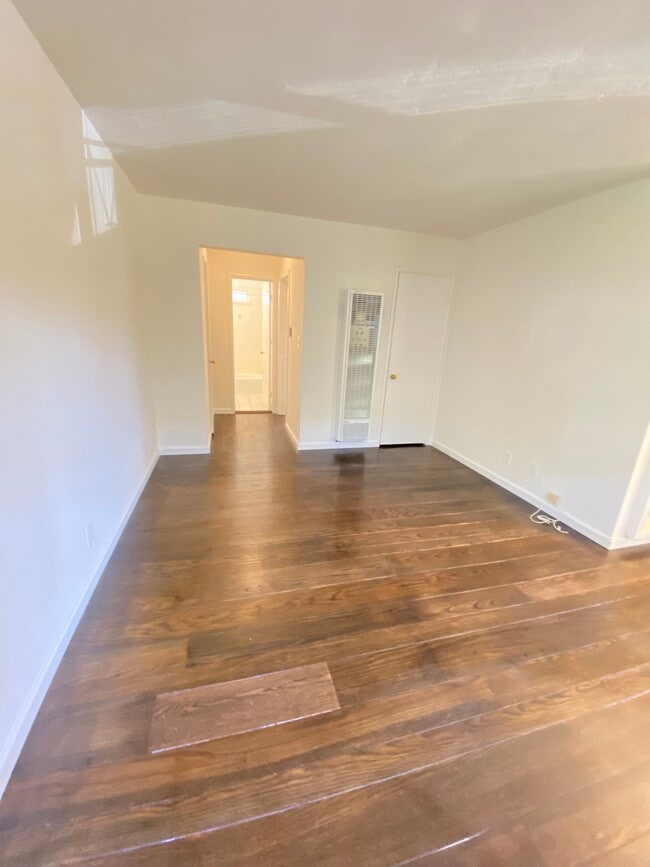 Living Room - 335 Adams St
