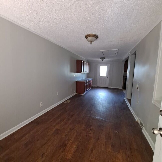 Foto del edificio - 118 S Humes St