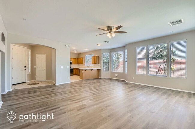 Foto del edificio - 10861 W Locust Ln