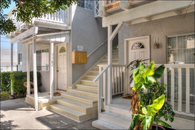 Foto del edificio - 5540 Kinston Ave