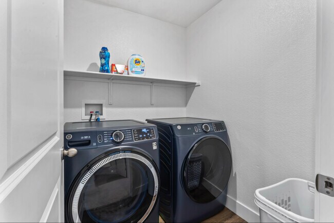 Foto del edificio - 231 Goldback Ct