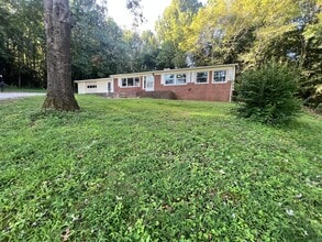 Building Photo - 3507 US-421