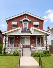Building Photo - 5046 Winona Ave