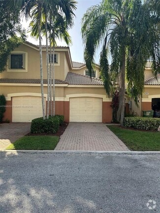 Building Photo - 4295 Vineyard Cir