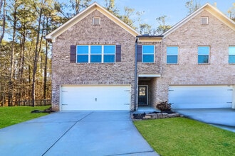 Building Photo - 271 Green Bridge Ct SE