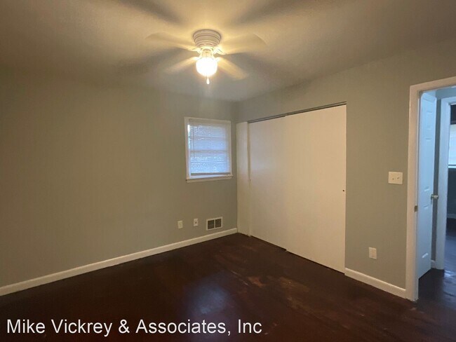 Foto del edificio - 3 br, 1.5 bath House - 2845 Wells Drive
