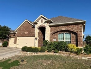 Building Photo - 3040 Black Hills Blvd