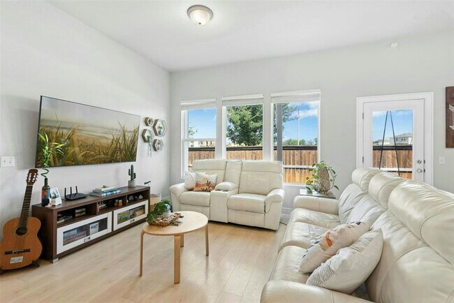 Foto del edificio - 17300 Monastrell Ln
