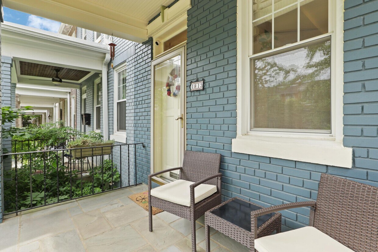 Foto principal - 1813 Bay St SE