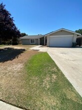 Building Photo - 4601 Glengary Pl