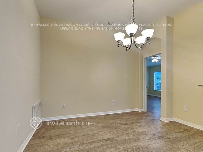 Building Photo - 3252 Berwick Ln