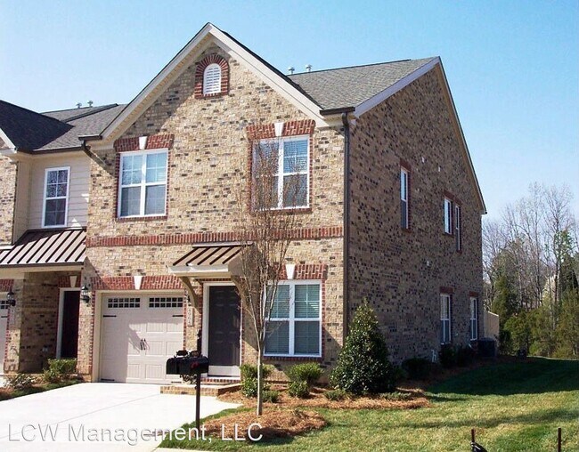 Building Photo - 2 br, 2.5 bath House - 4964 Wyngate Villag...