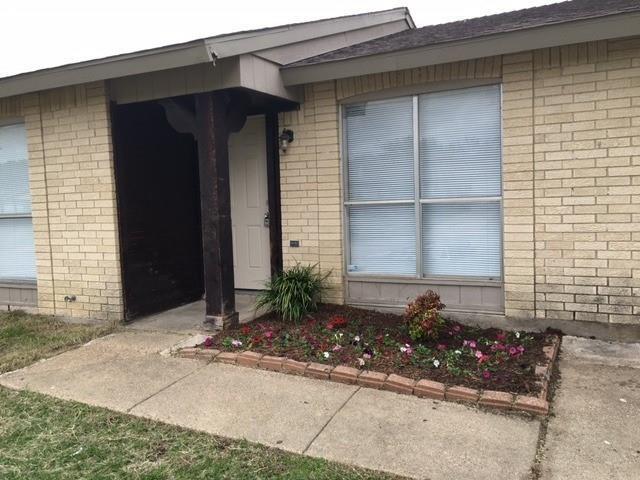 Foto del edificio - 1413 Eagle Pass Dr