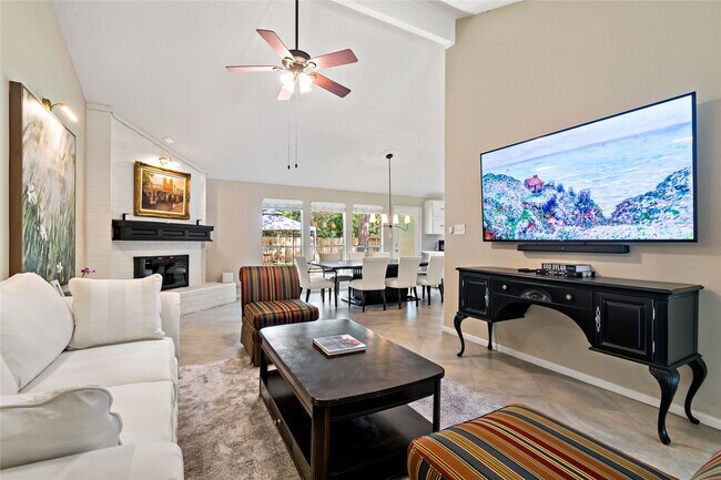 Foto del edificio - 9 Brentwood Oaks Ct