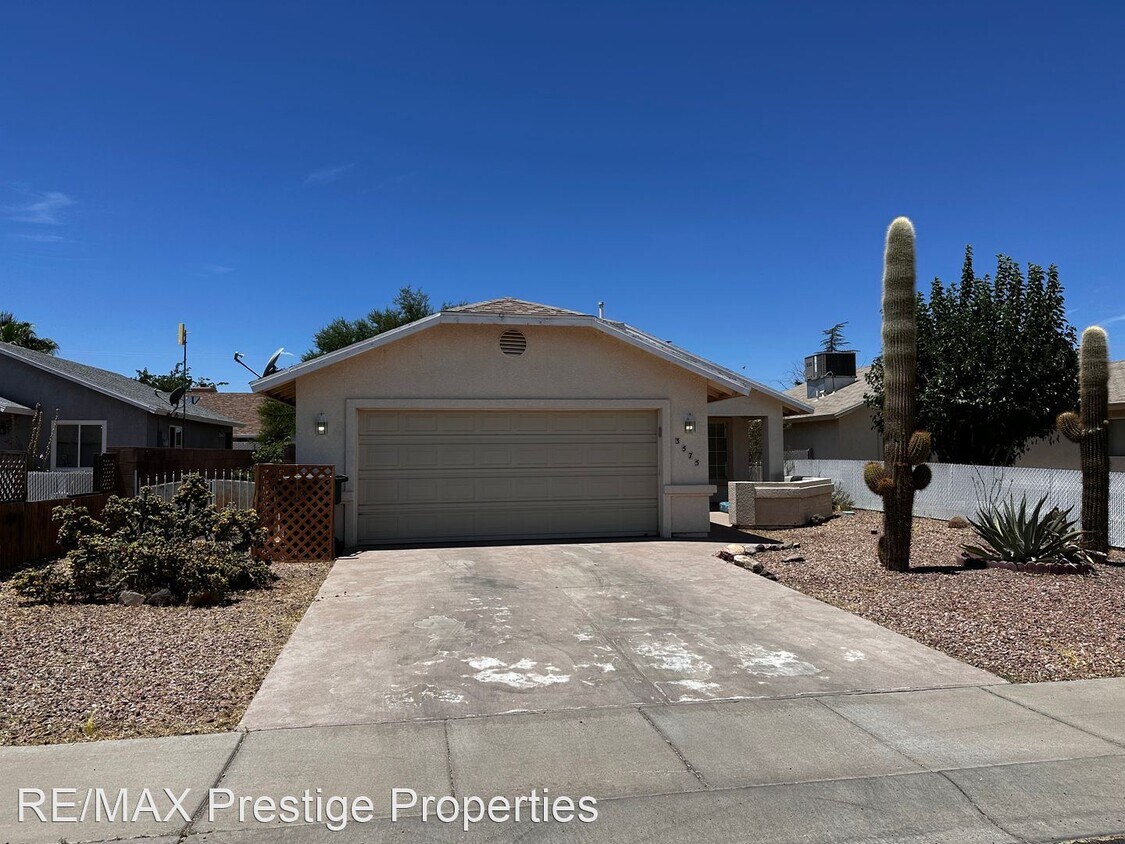 3575 N Skylark Rd, Kingman, AZ 86409 House Rental in Kingman, AZ