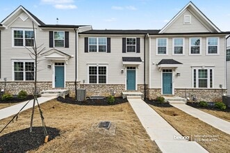 Building Photo - 7631 Griffins Gate Dr SW