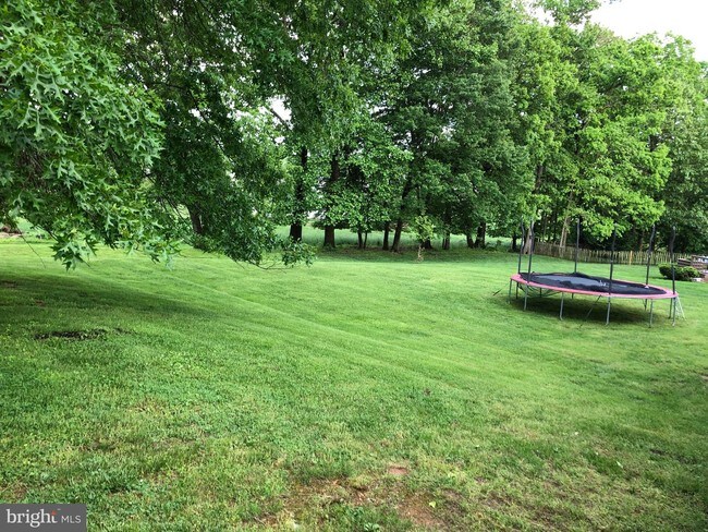 Building Photo - 12120 Triple Crown Rd