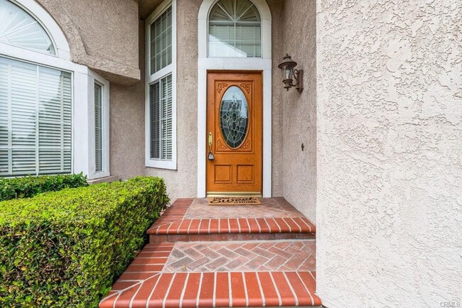 Building Photo - 1260 Highcliff Cir